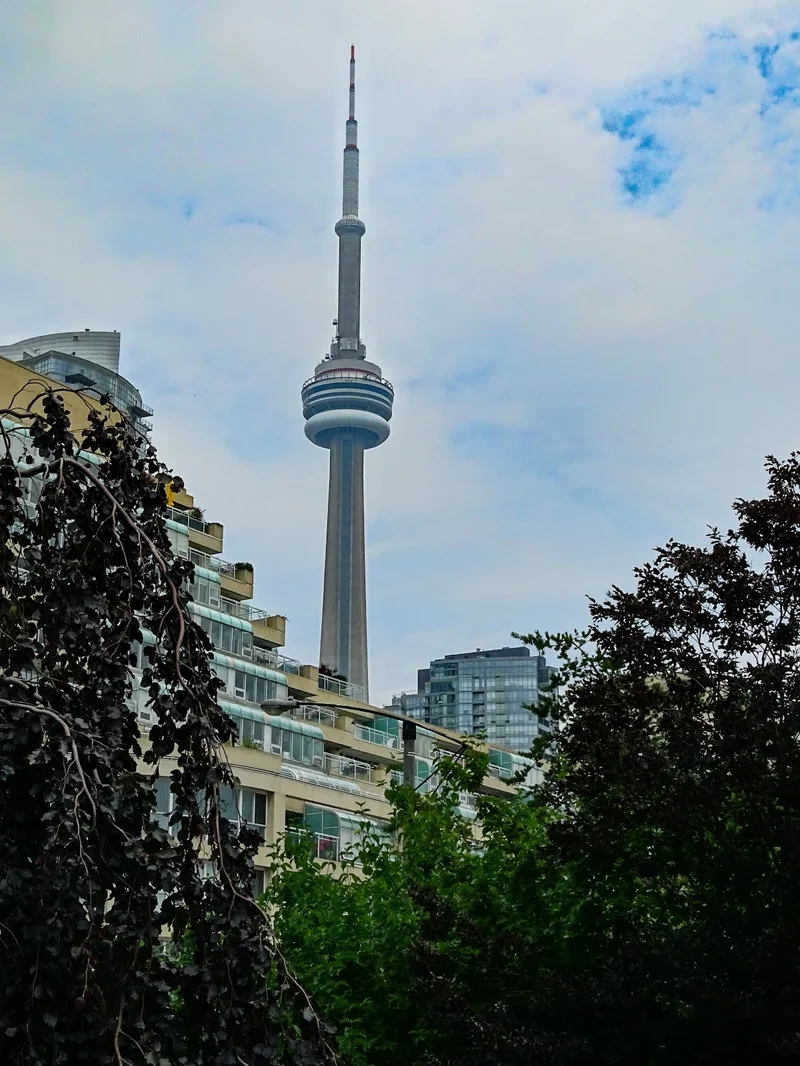 The CN Tower: An Engineering Marvel's Height, Views, and Thrills Explained